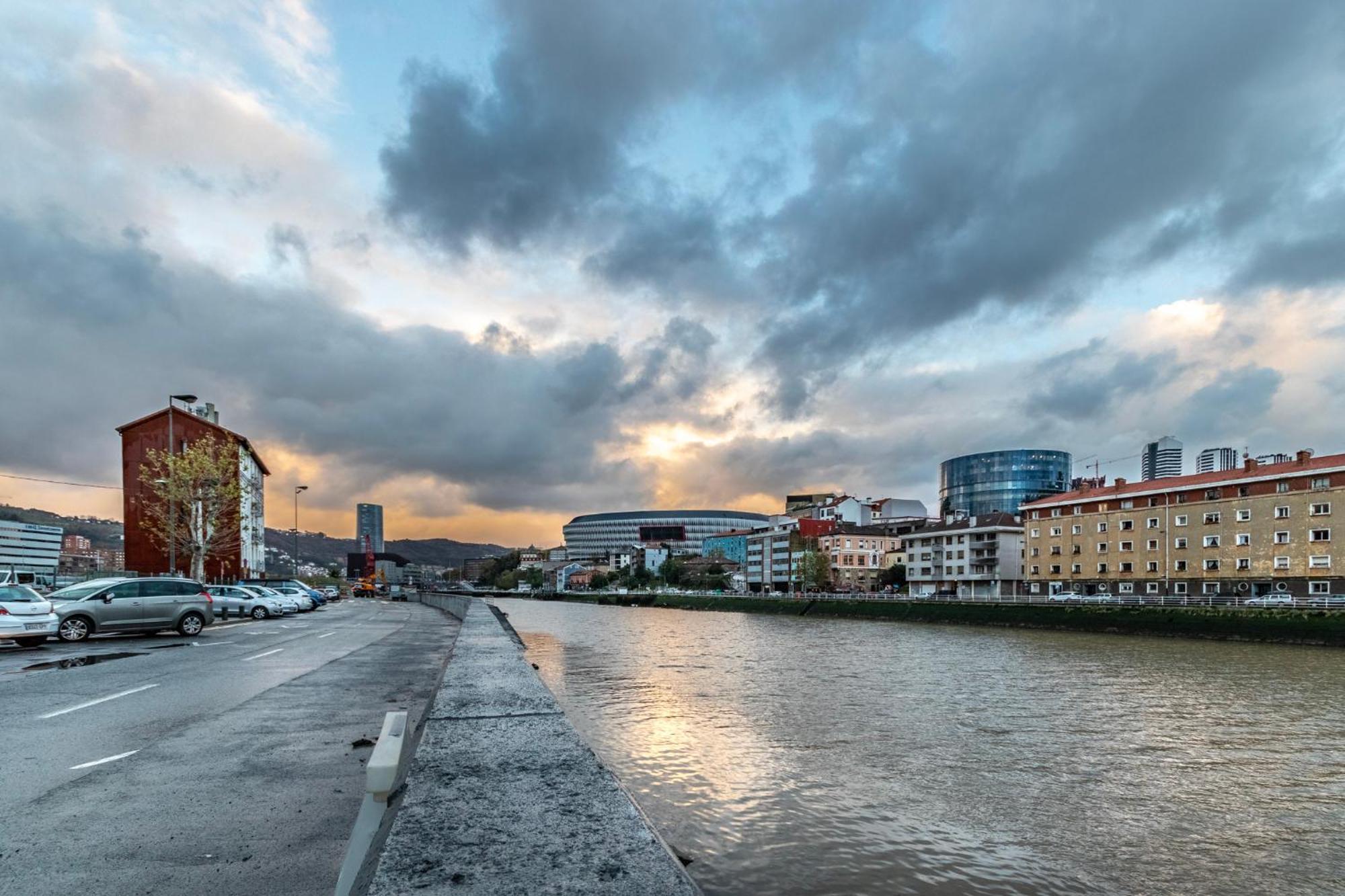 Apartamento El Toison De Oro 11 Garaje Gratis Bilbao Dış mekan fotoğraf